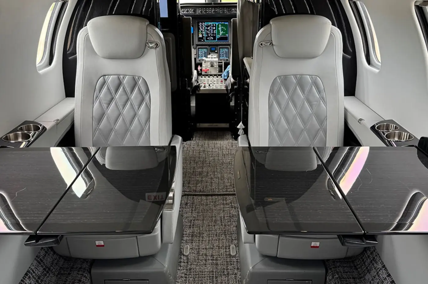 Learjet 75 cabin interior