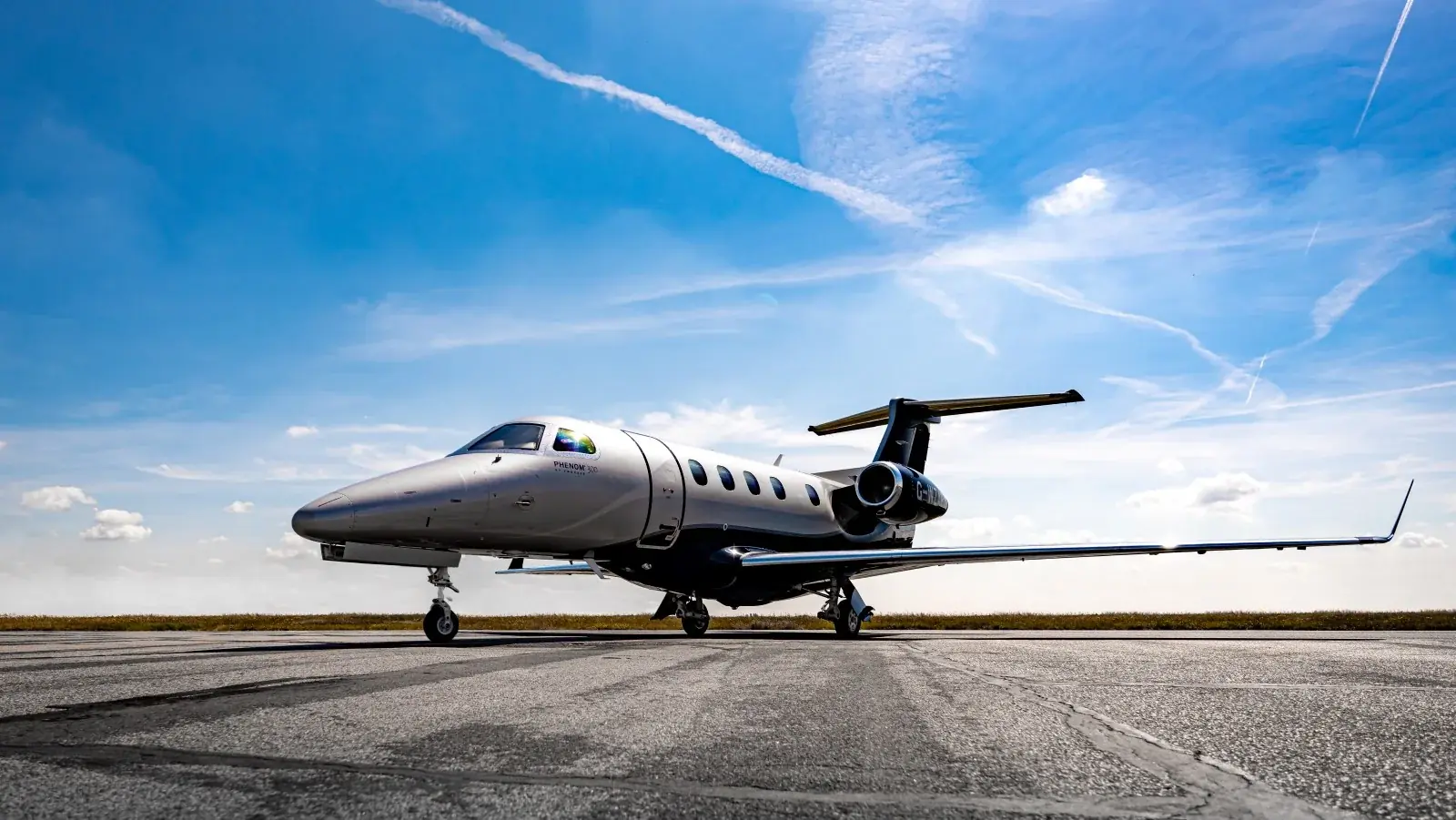 Phenom 300 exterior view