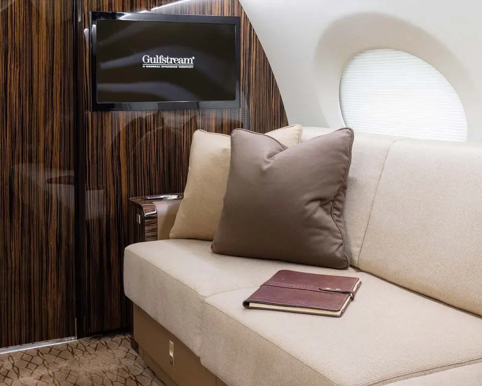G650ER cabin interior